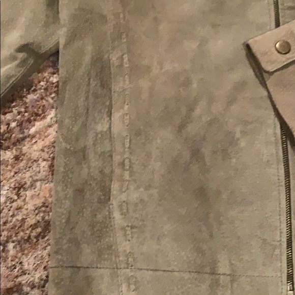 Jacket - Picture 2 of 4